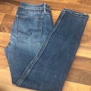 Silver Jeans Women's Dark Blue Skinny Jeans